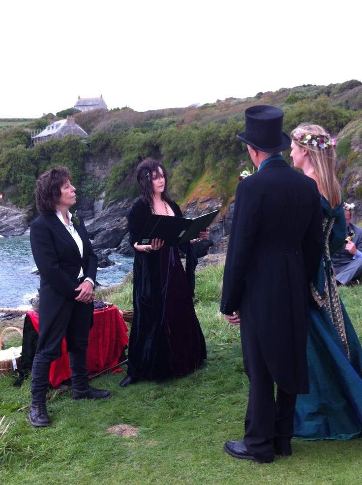 Image - Mandy Raywood